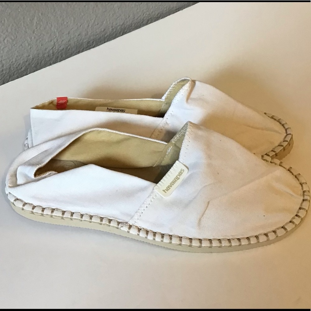 - Havaiana shoes.  NWT